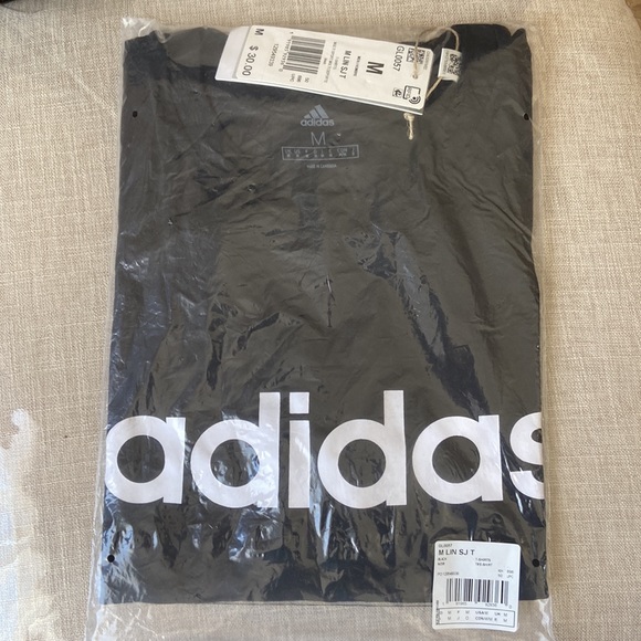 Men's adidas Essentials Embroidered Linear Logo Tee- Black - Picture 10 of 11